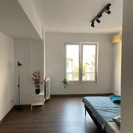 Minimalist Place Apartmán Bukurešť