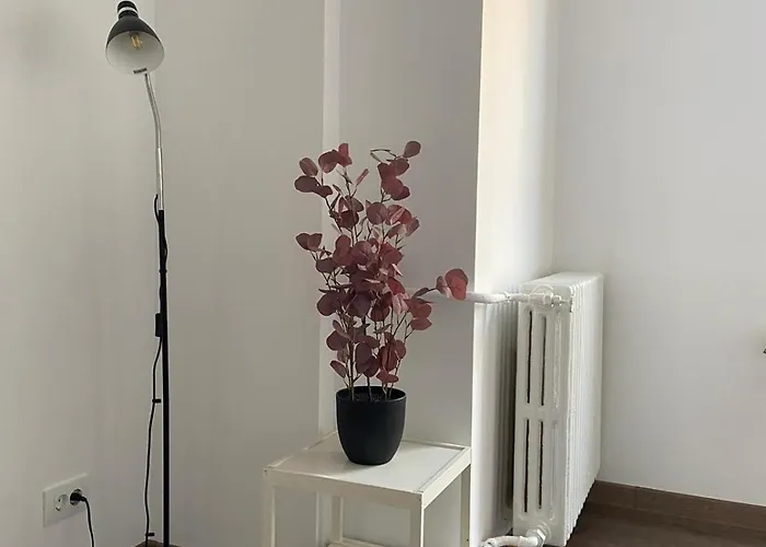 Apartment Minimalist Place *